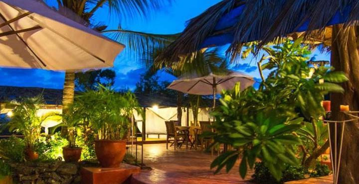 Hotel The Clematis Candolim Exterior foto