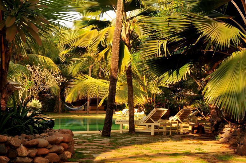 Hotel The Clematis Candolim Exterior foto