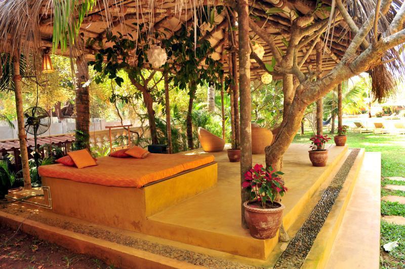 Hotel The Clematis Candolim Exterior foto